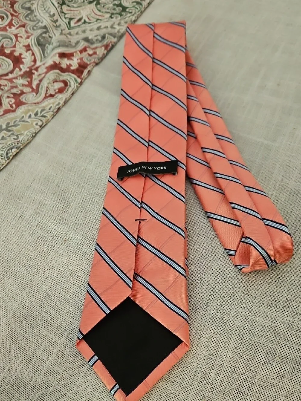 Jones New York Coral Stripe Men's Tie with Navy and White Accents